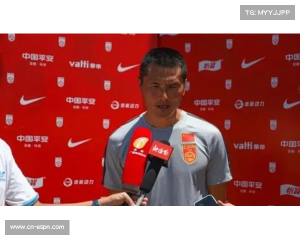 邵佳一执教国足面临挑战，需尽快组建团队并安排热身赛