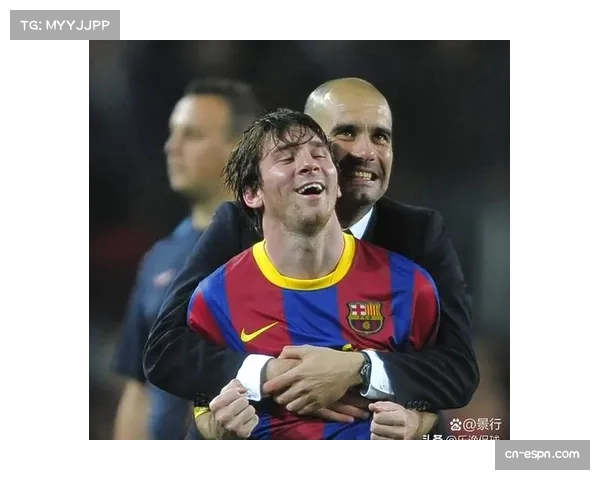 场边观察：巴萨教练组频繁记录对手由守转攻时，边后卫的固定前插路线